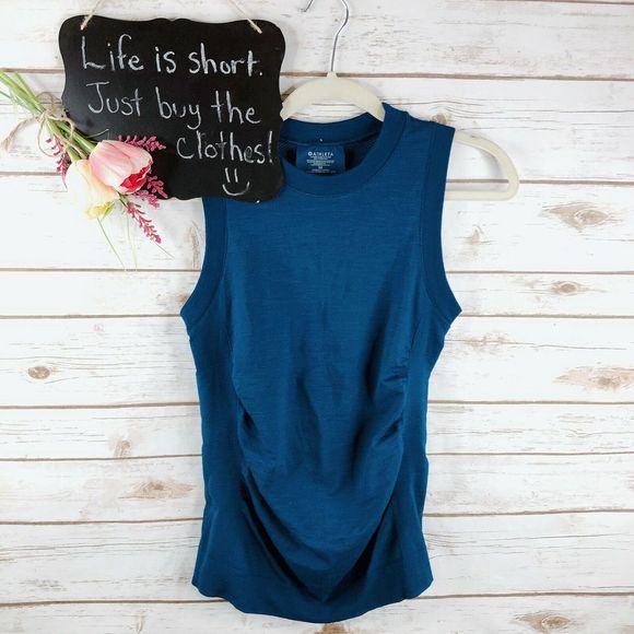 Athleta Tops - Athleta Top Size XS Ruched Mesh Back